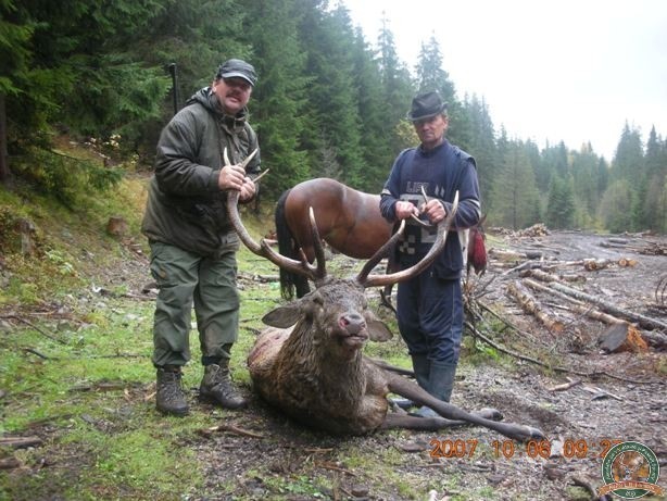 avps-lr-hunters-la-vanatoare-14